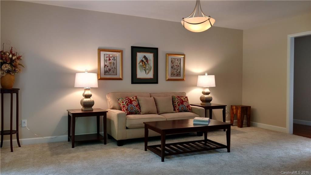 181 Auburn Park Drive #13 - Photo 2