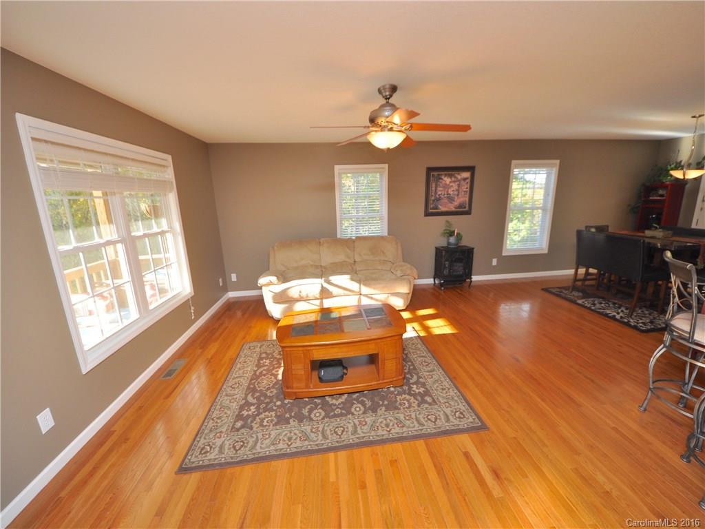 60 Scenic View Drive - Photo 2