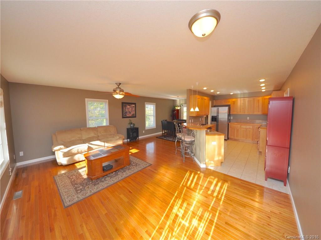 60 Scenic View Drive - Photo 4