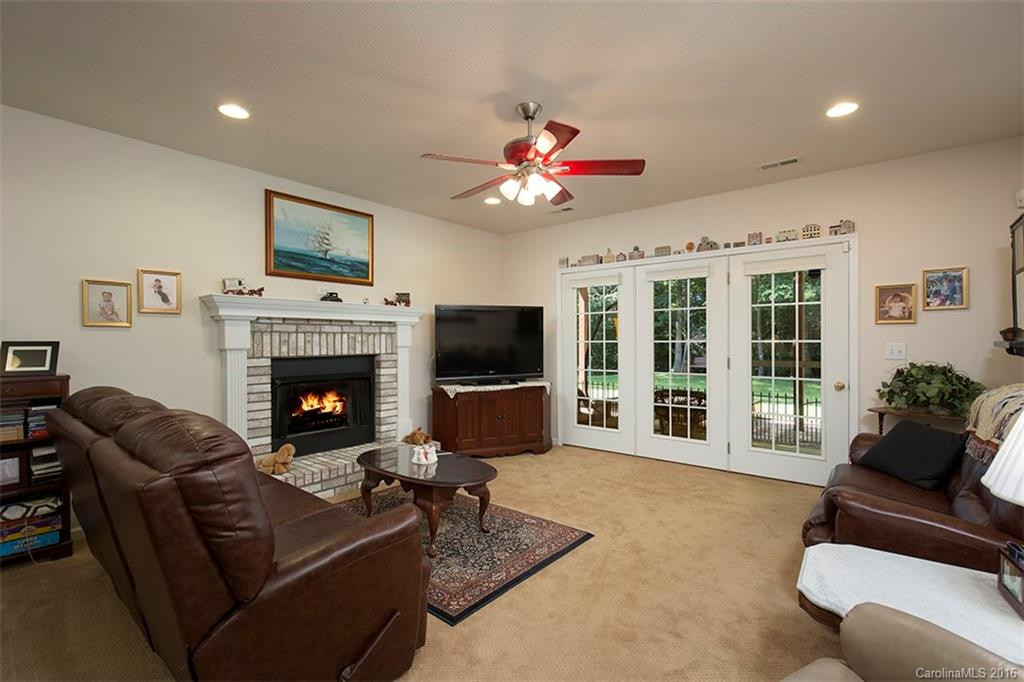 103 Arrowood Lane - Photo 13