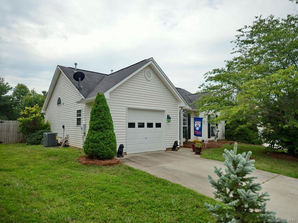 106 Hawks Nest Drive