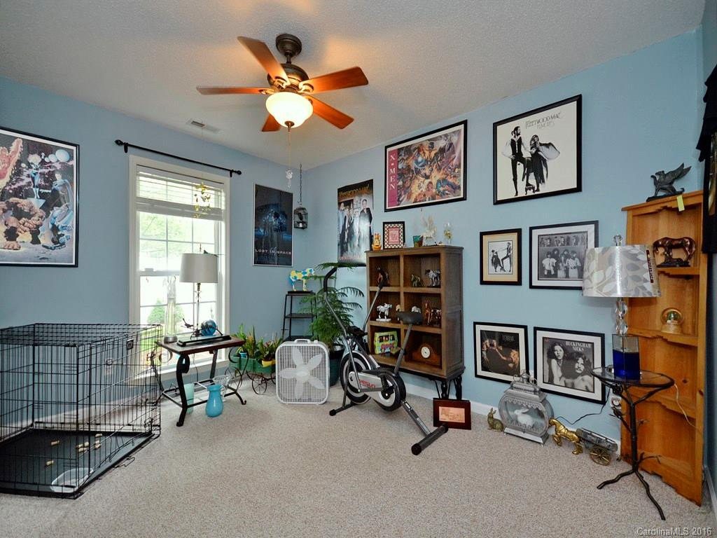 106 Hawks Nest Drive - Photo 12