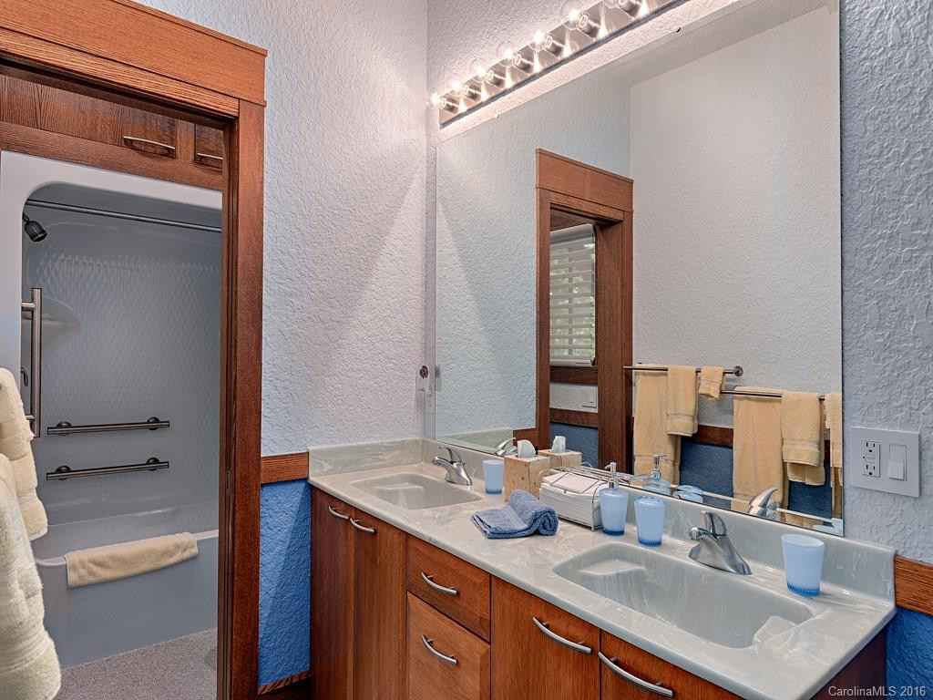 181 Settings Boulevard #235 - Photo 17