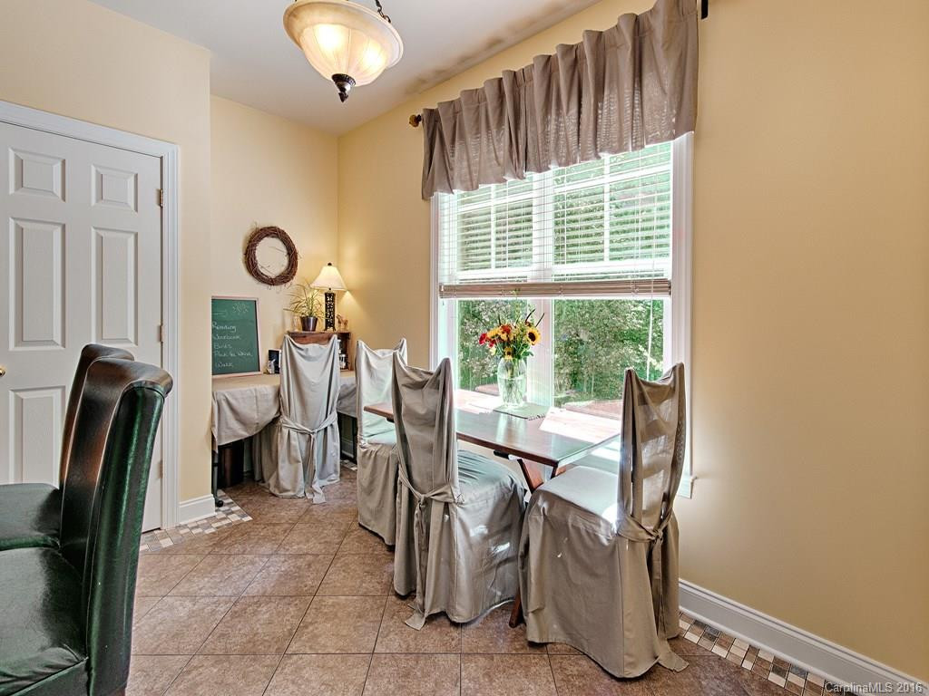 426 Mountain Wasp Drive - Photo 9