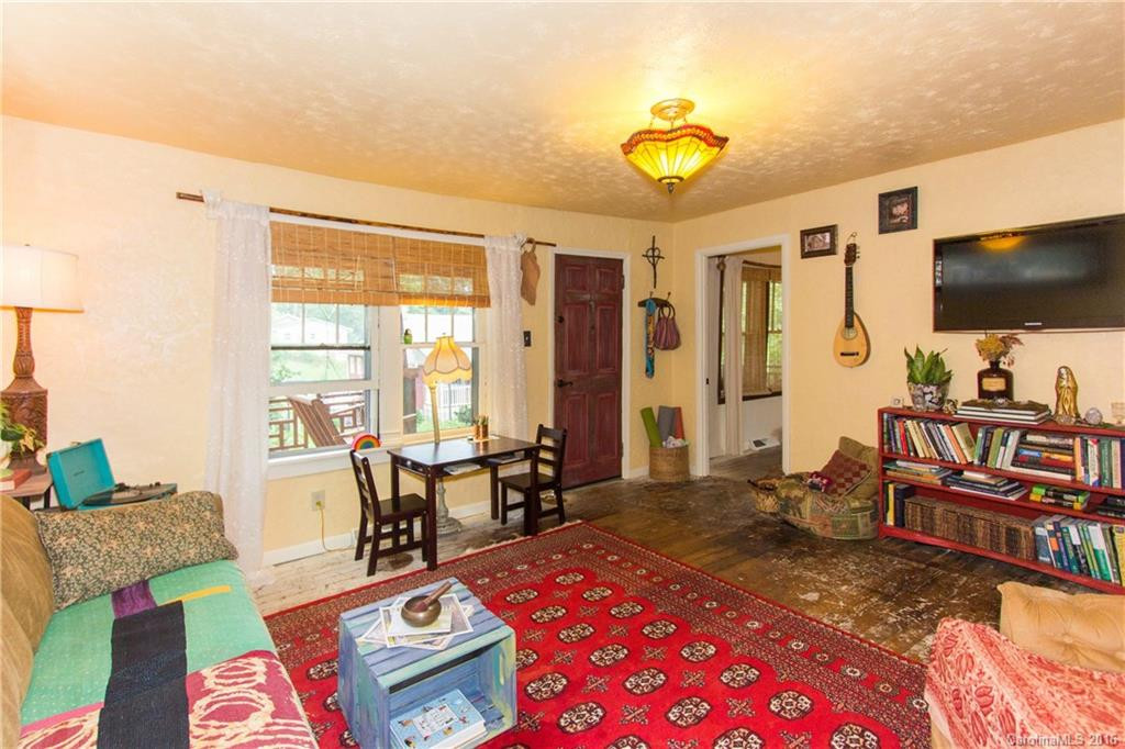 15 Deaver Drive - Photo 8