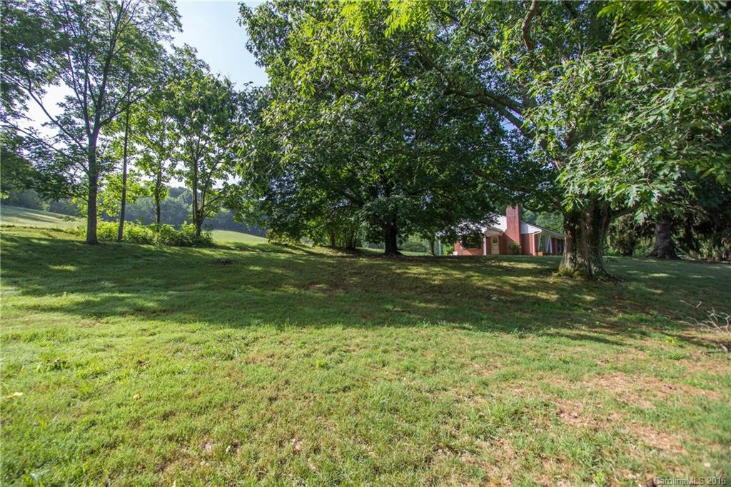 10 Hookers Gap Road - Photo 3