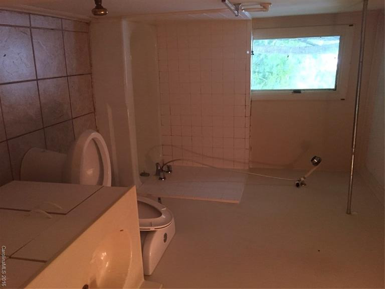 6 Greenbriar Road - Photo 8