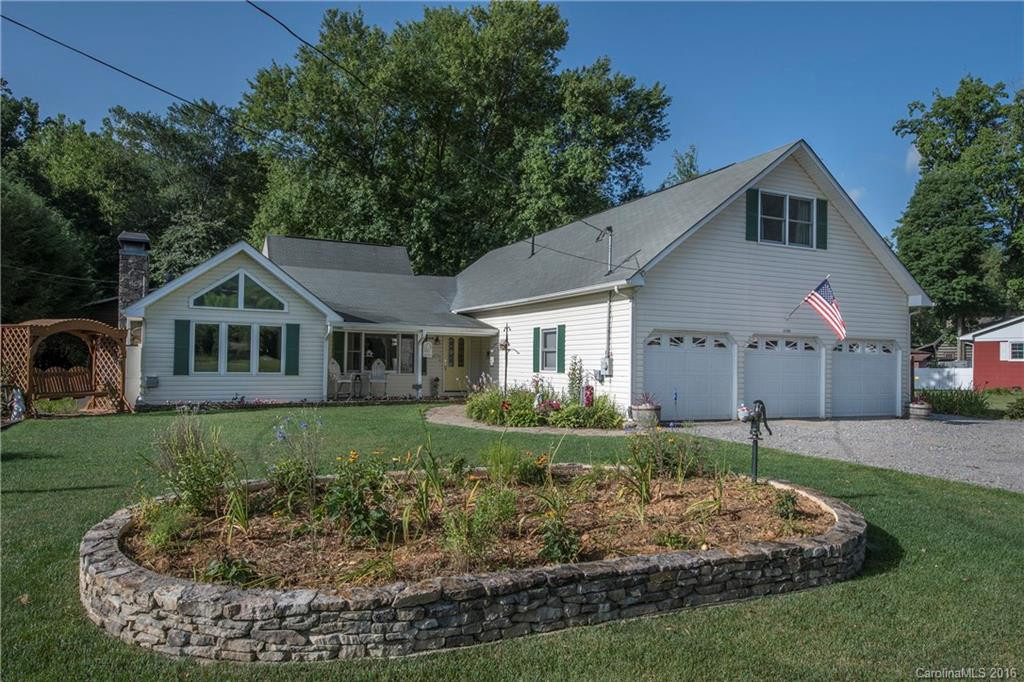 1075 Moody Farm Road