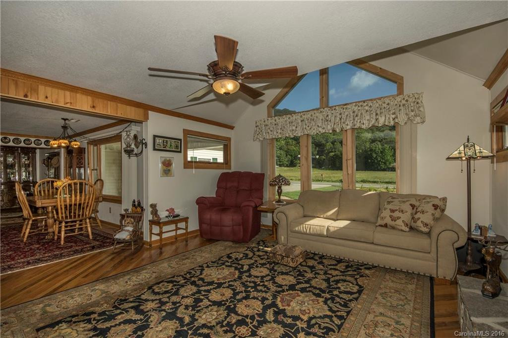 1075 Moody Farm Road - Photo 11