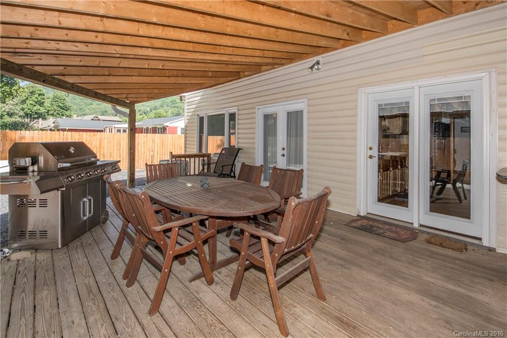 1075 Moody Farm Road - Photo 6