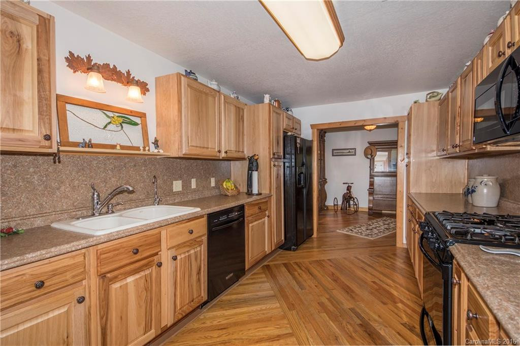 1075 Moody Farm Road - Photo 9