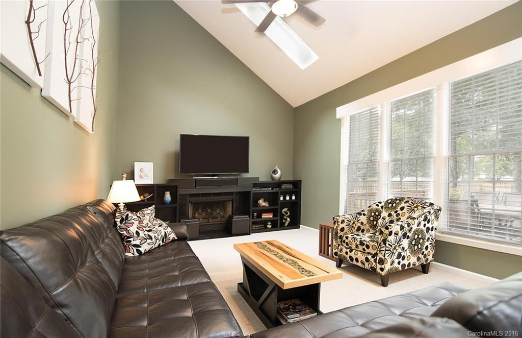 11 Whispering Oaks Court - Photo 11