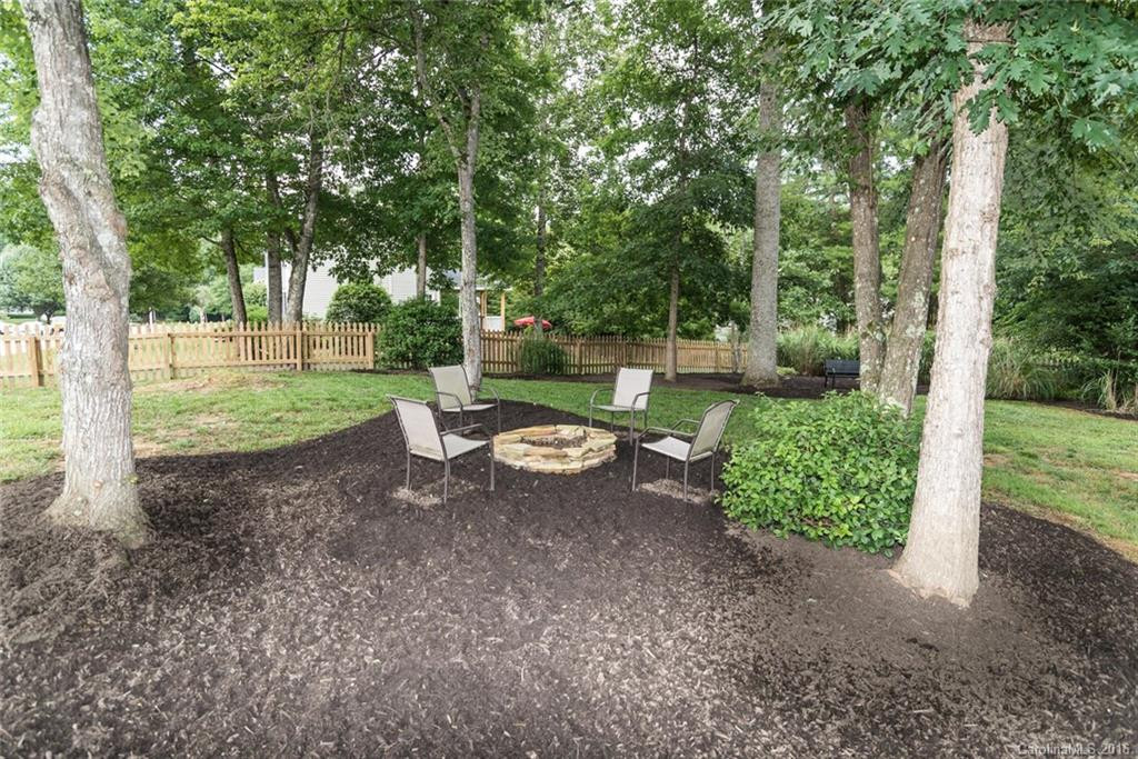 11 Whispering Oaks Court - Photo 22