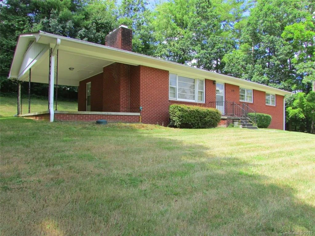 1197 Charlotte Highway