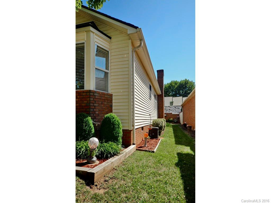 129 Exeter Court ## - Photo 2