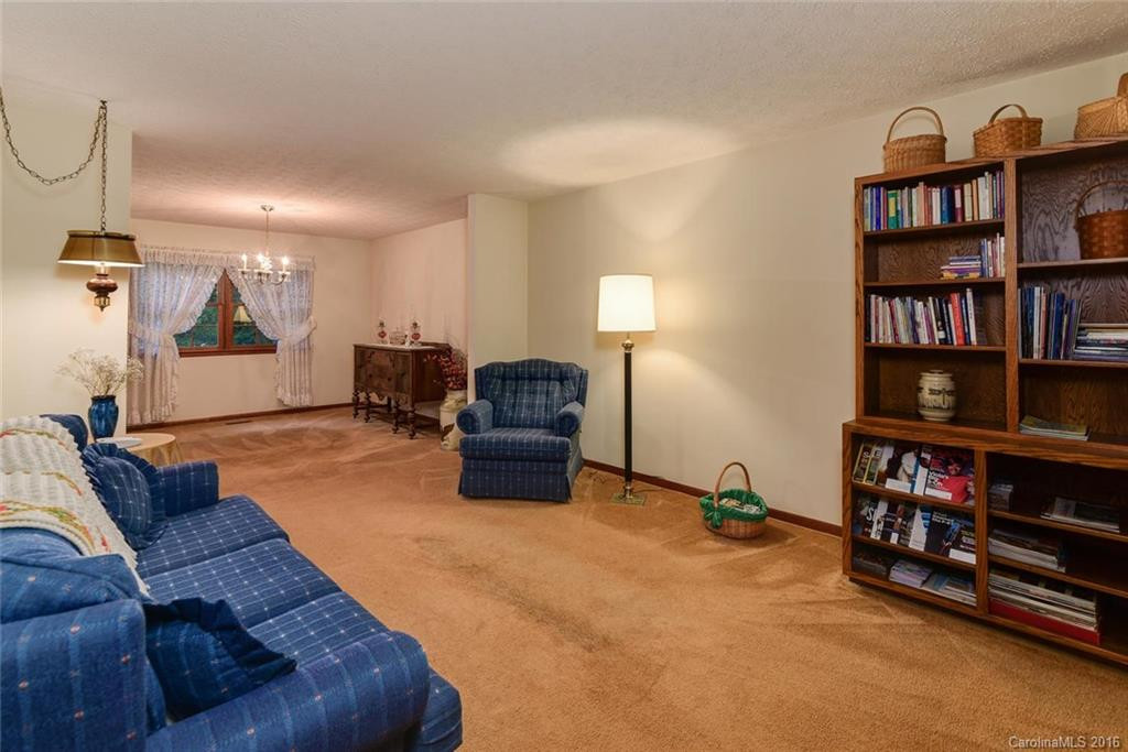 10 Maybury Court #69 - Photo 11