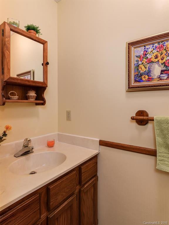 10 Maybury Court #69 - Photo 12