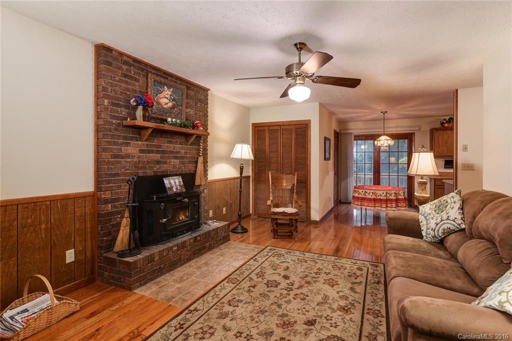 10 Maybury Court #69 - Photo 4