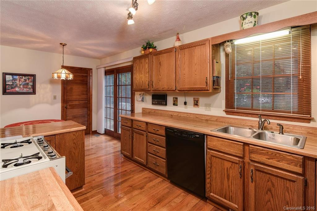 10 Maybury Court #69 - Photo 8