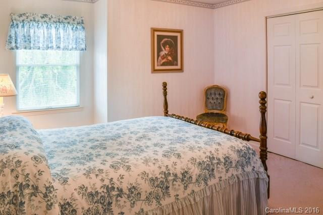 109 Mountain Valley Drive - Photo 15