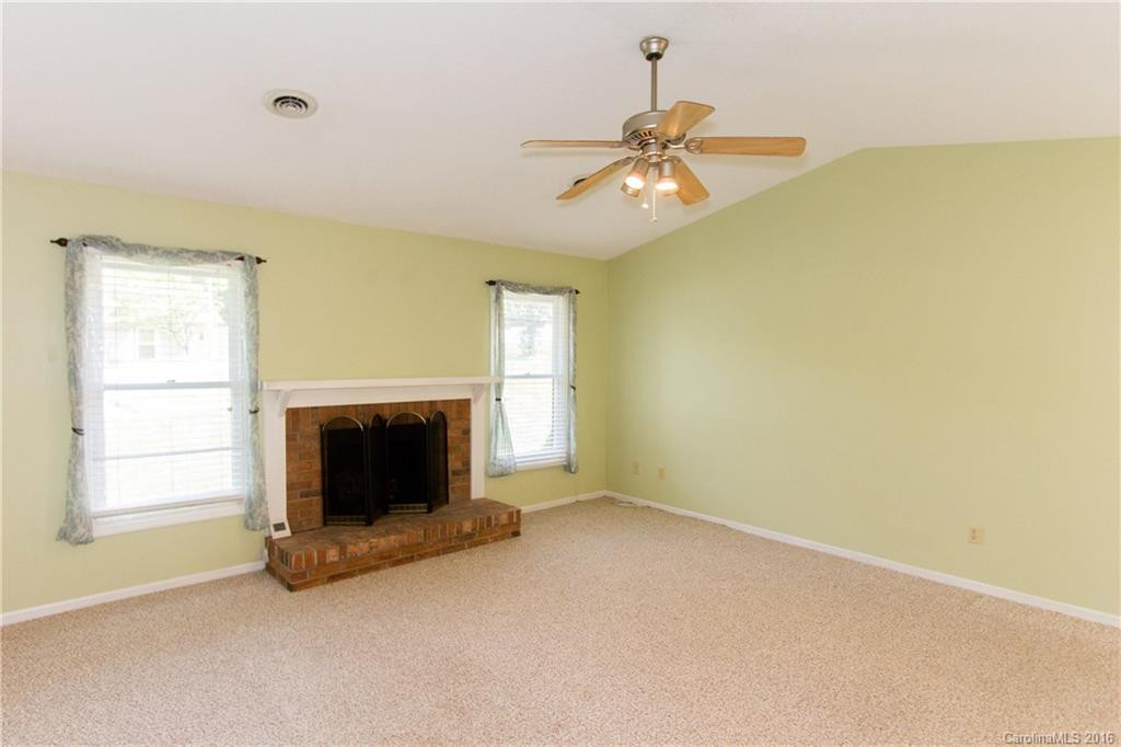 11 Elderberry Lane #A - Photo 3