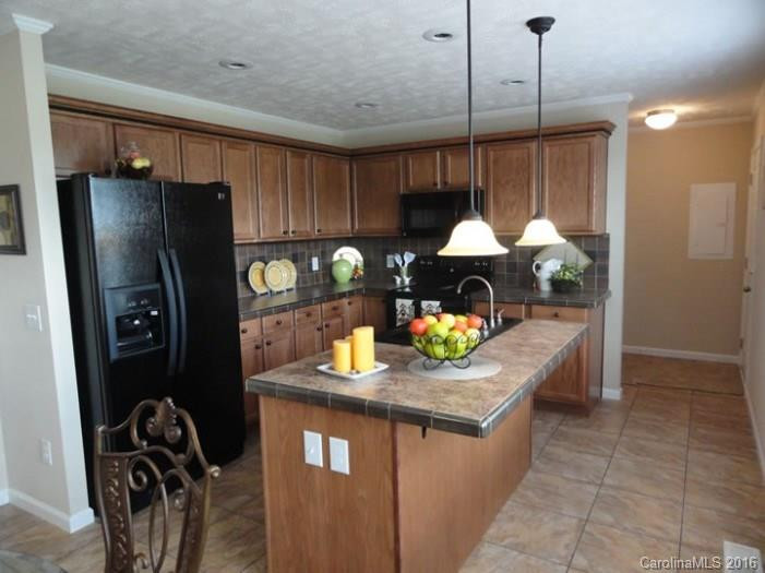 3127 Ridge Drive - Photo 5