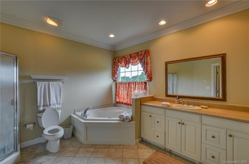 110 Bradford Hill Road - Photo 11