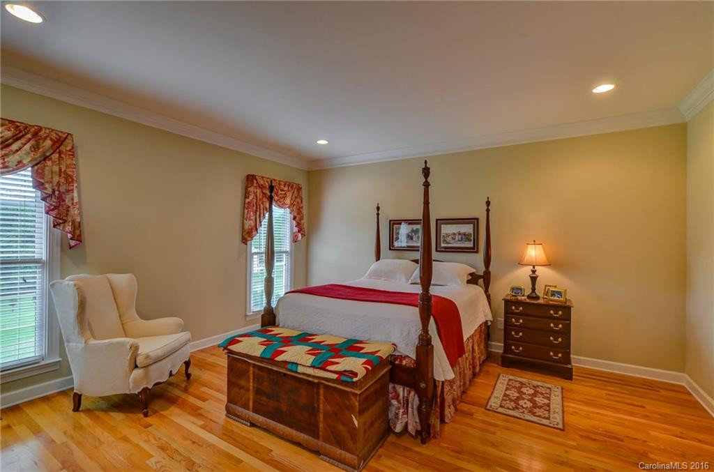 110 Bradford Hill Road - Photo 10