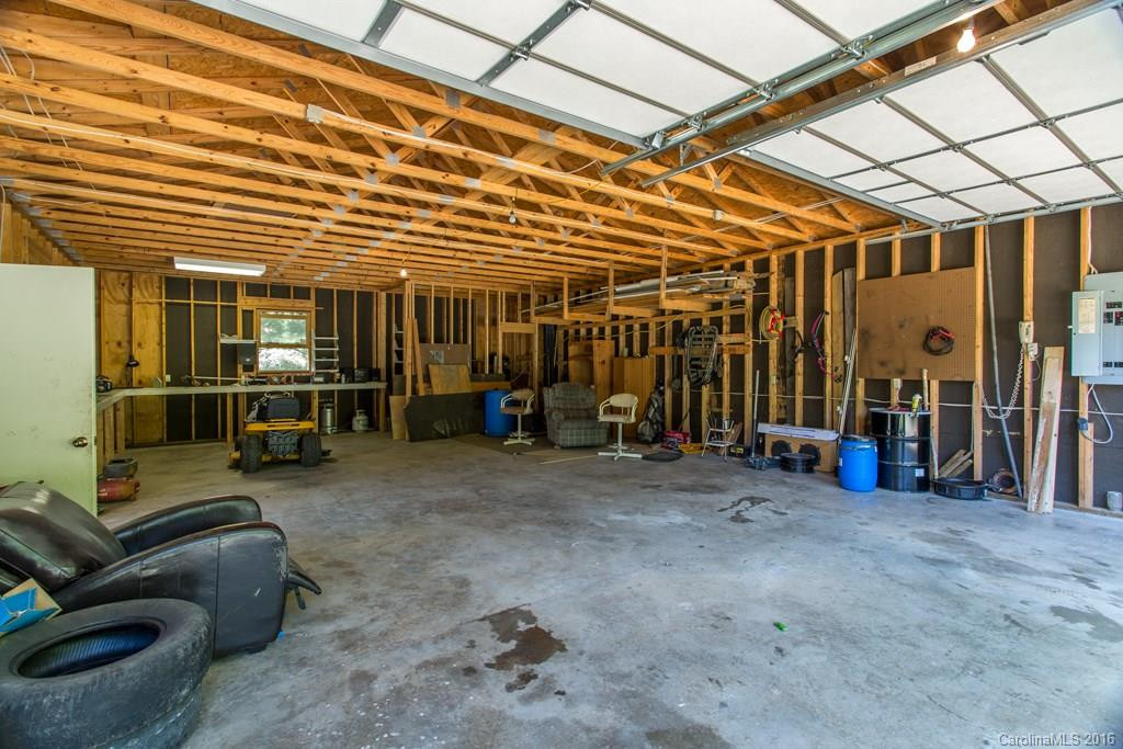 231 Old Powell Road - Photo 17
