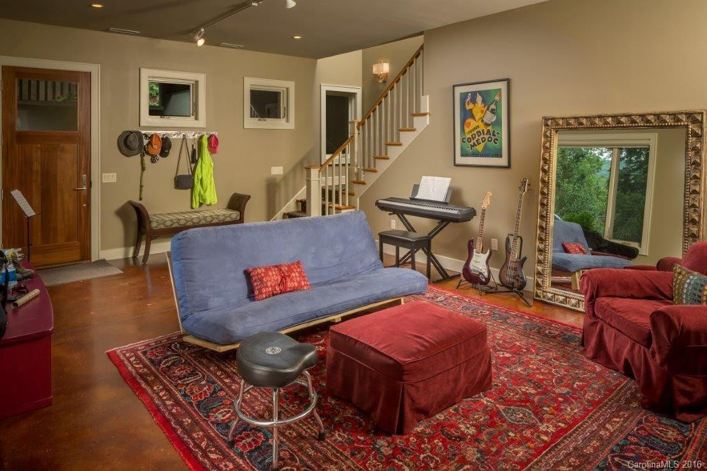 273 Kimberly Avenue - Photo 14