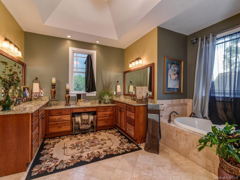 76 King Heights Drive #15 - Photo 15