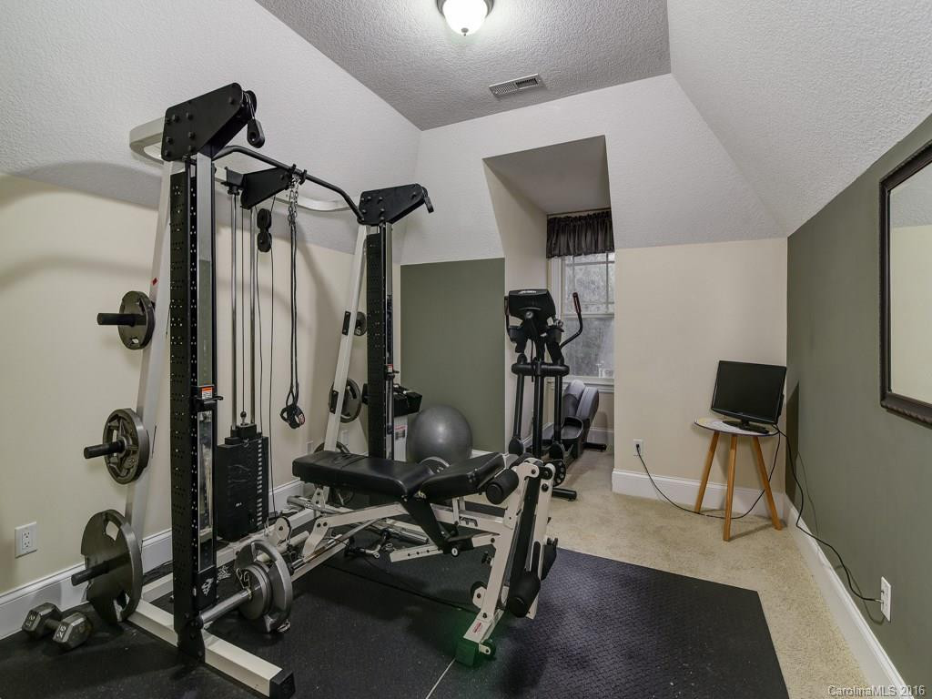 76 King Heights Drive #15 - Photo 20