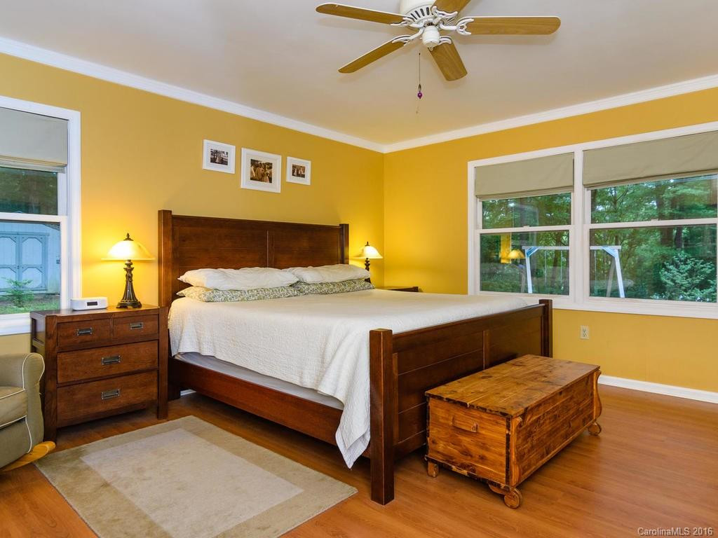 101 Tree Top Drive - Photo 12