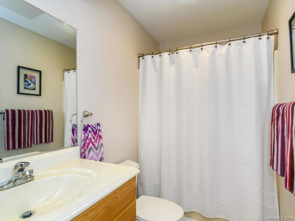 101 Tree Top Drive - Photo 16