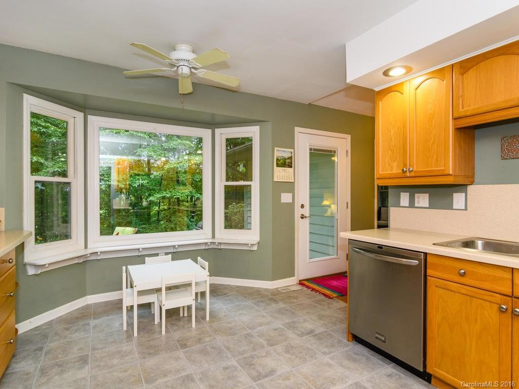 101 Tree Top Drive - Photo 10