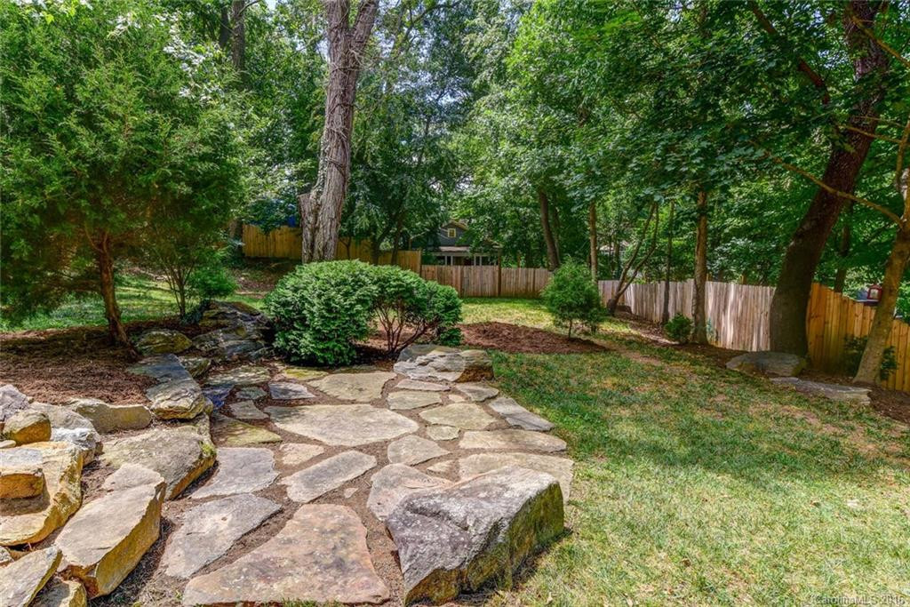 16 Conestee Place - Photo 2