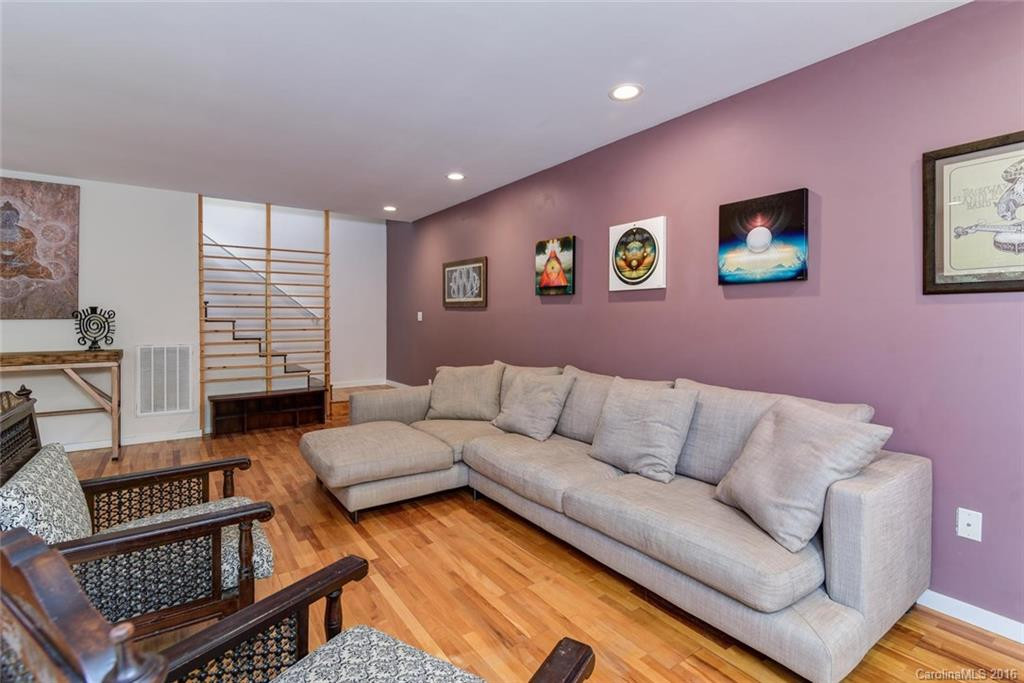 16 Conestee Place - Photo 8