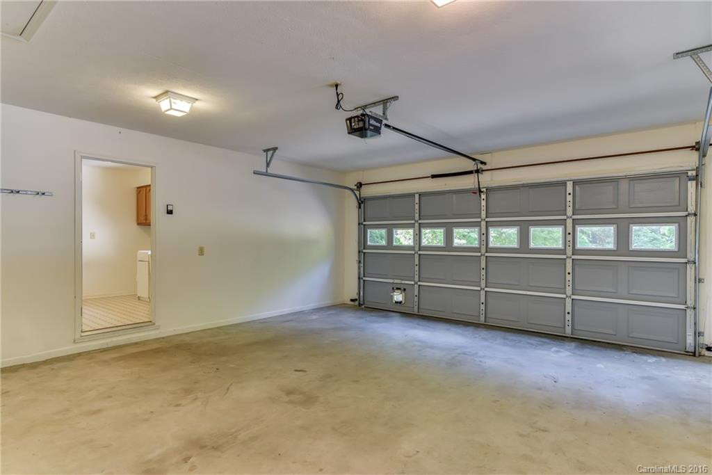 136 Beechwood Drive - Photo 17