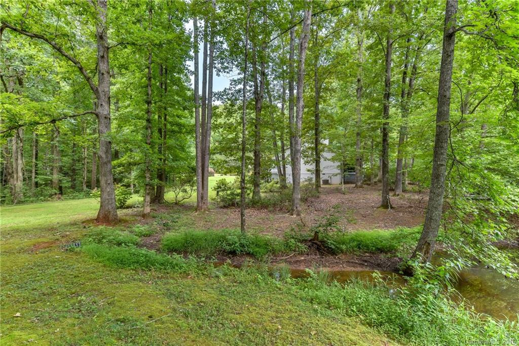136 Beechwood Drive - Photo 20