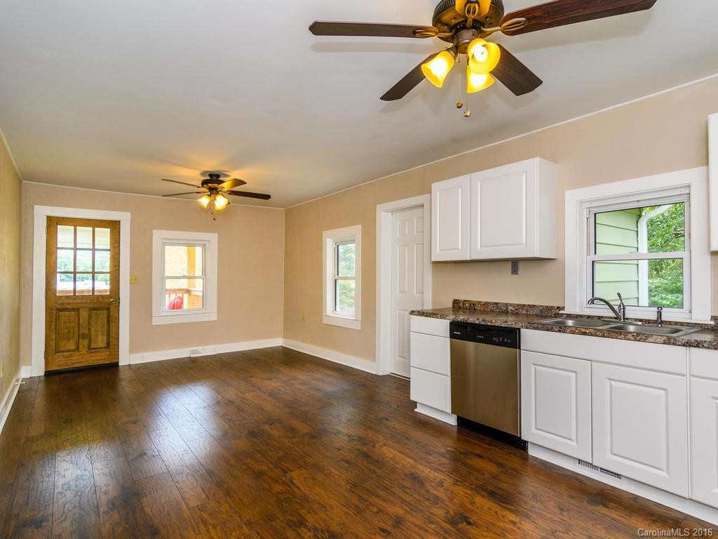 6 Peek Hill - Photo 11