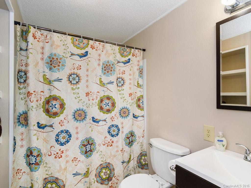 6 Peek Hill - Photo 14