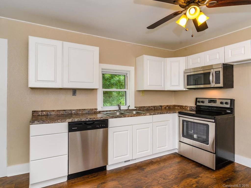 6 Peek Hill - Photo 10