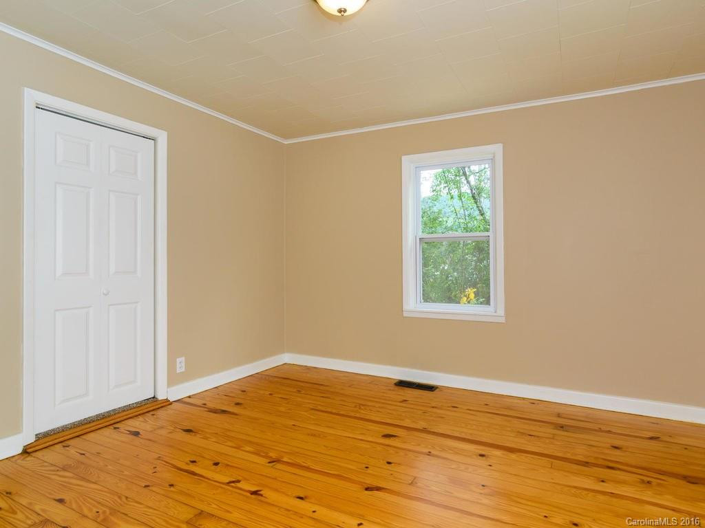 10 Peek Hill - Photo 16