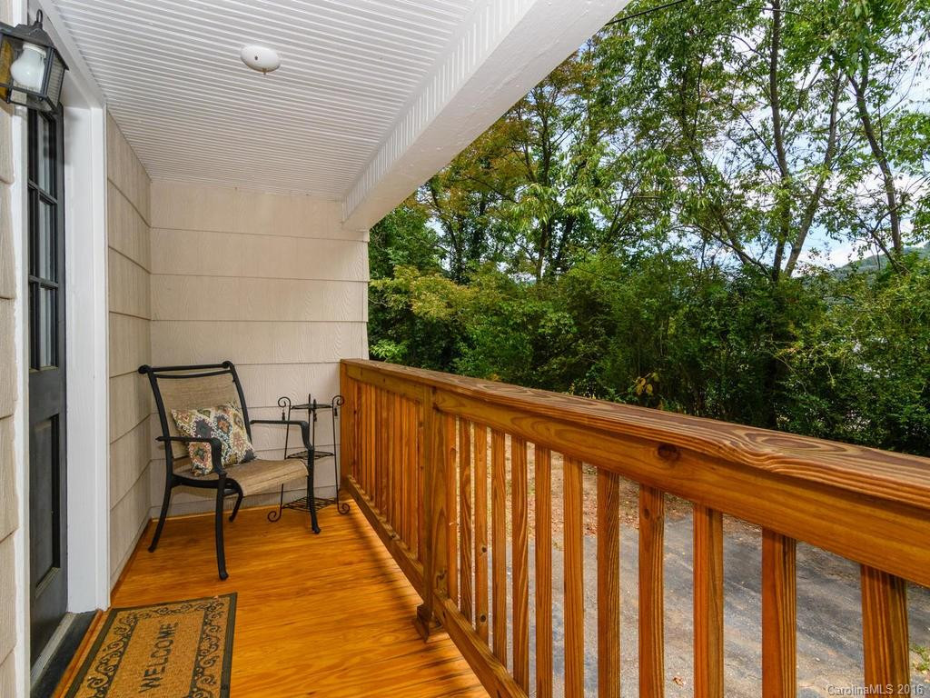 10 Peek Hill - Photo 19