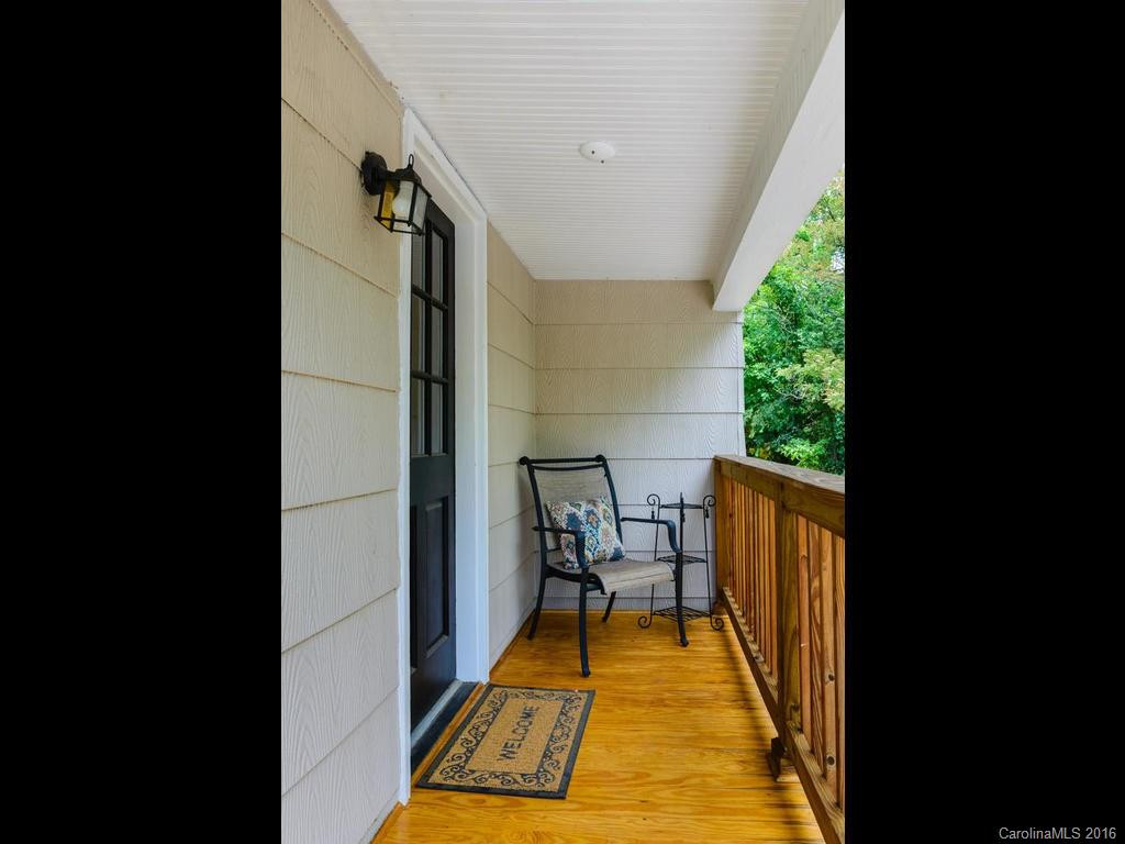 10 Peek Hill - Photo 4