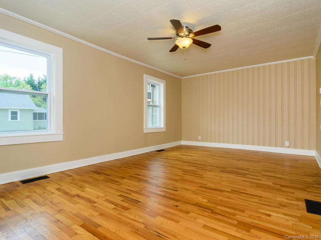 10 Peek Hill - Photo 6