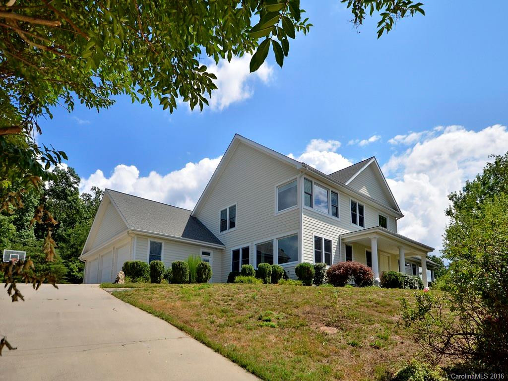 2011 Viburnum Lane
