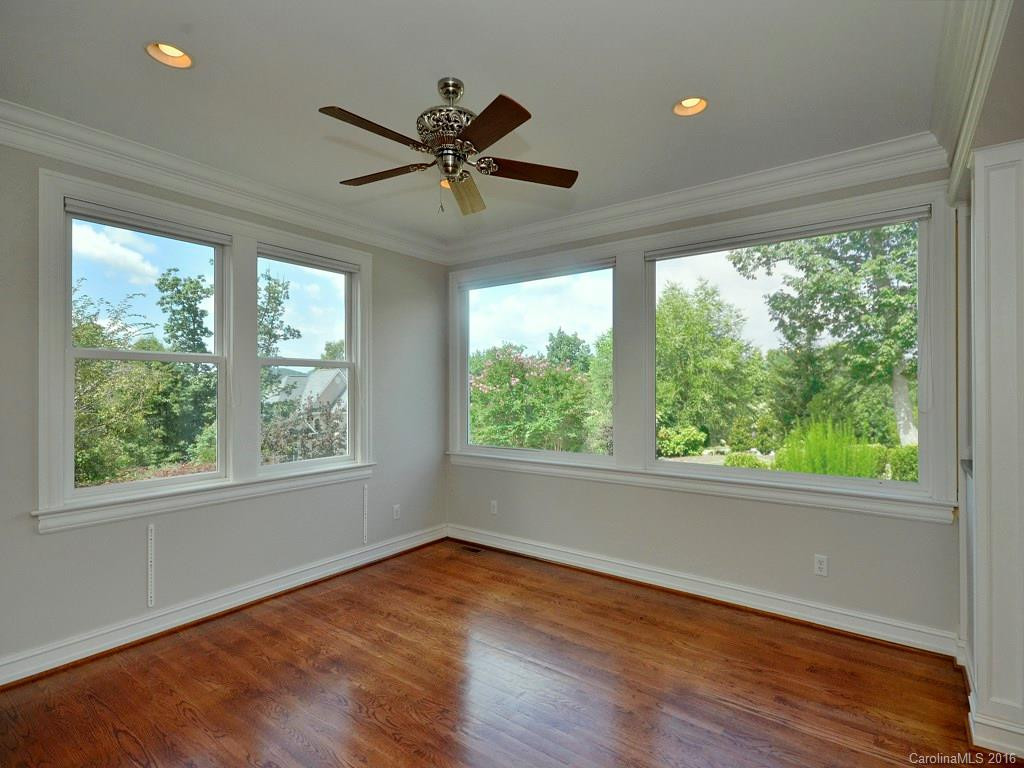 2011 Viburnum Lane - Photo 3