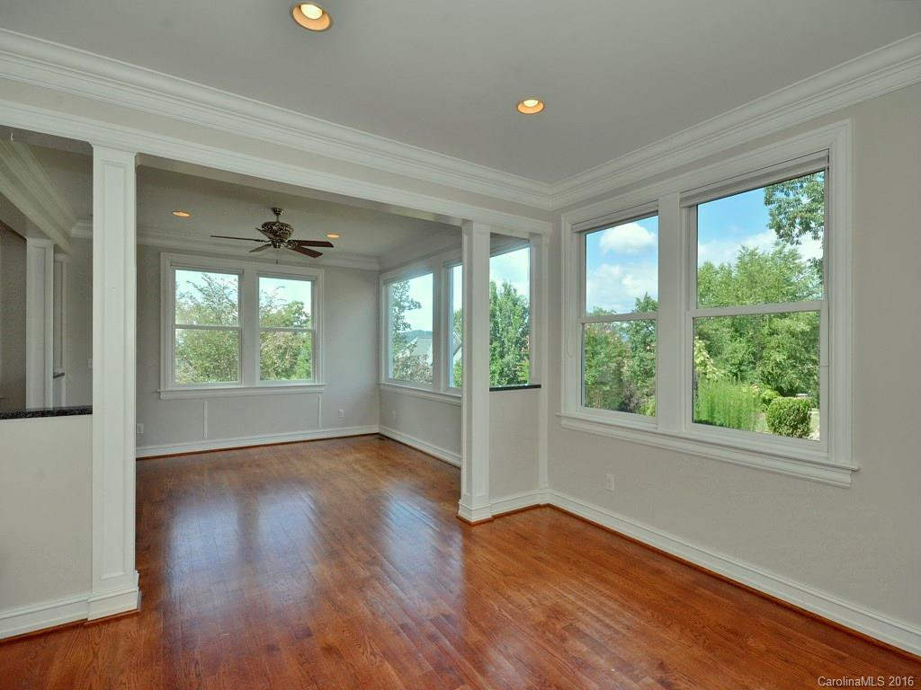 2011 Viburnum Lane - Photo 4