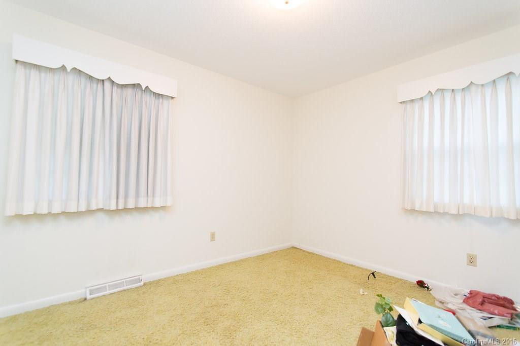 6400 US 221 South - Photo 15